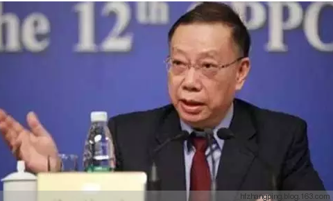 卫生部长 不应该的治疗.png